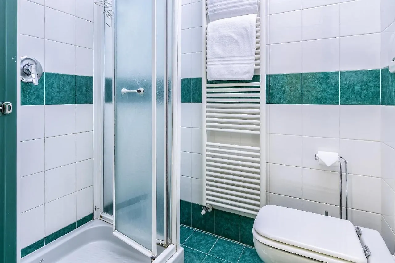 Beplace Apartments In Dateo ميلان